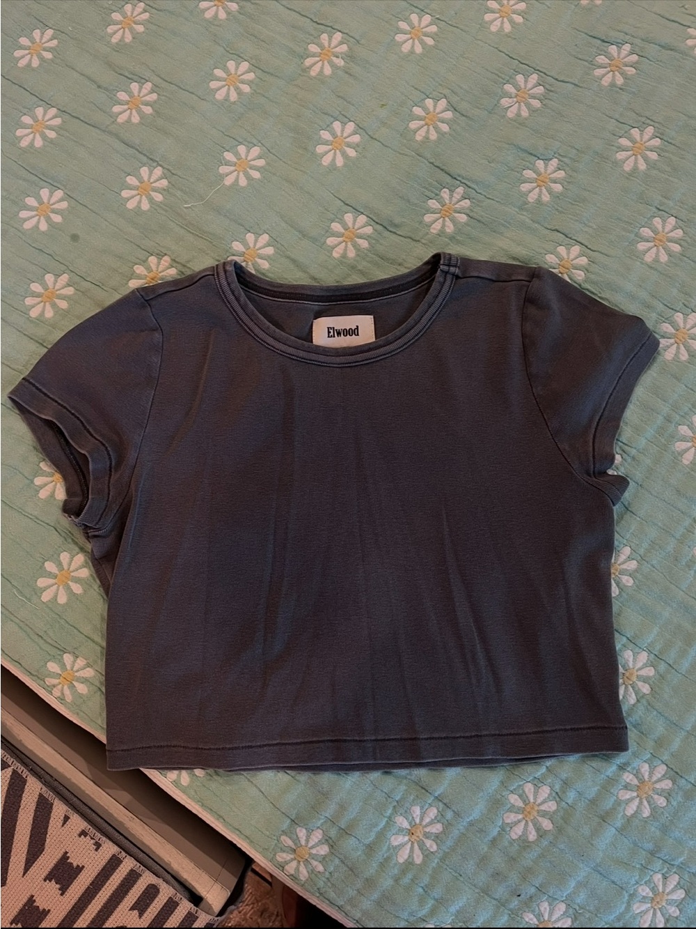 Elwood baby doll tee in vintage grey, large